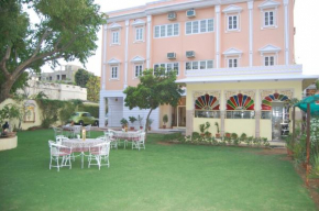 Гостиница Anuraag Villa  Джайпур